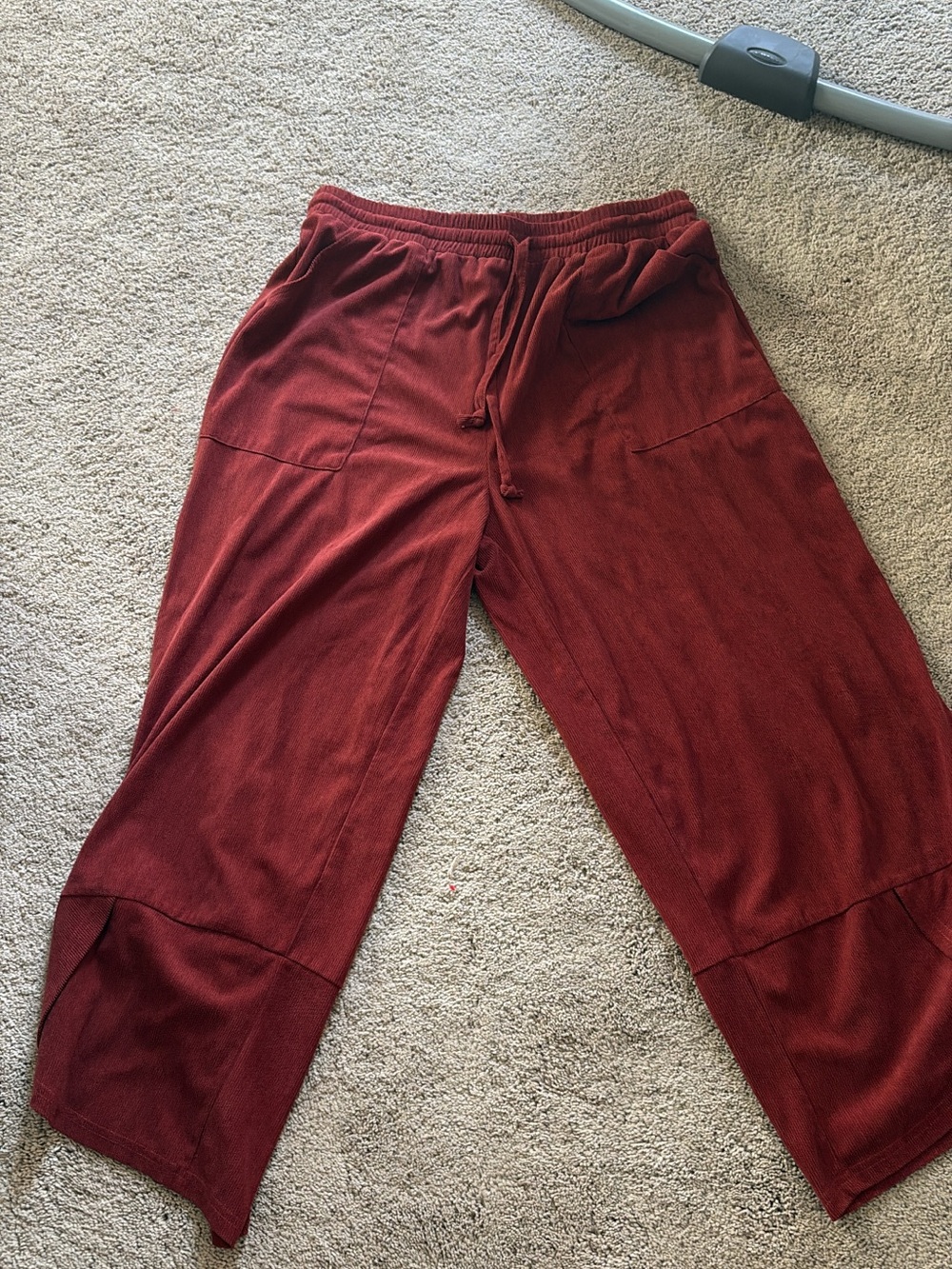 Women's Wide-Leg Drawstring Pants in Deep Burgundy